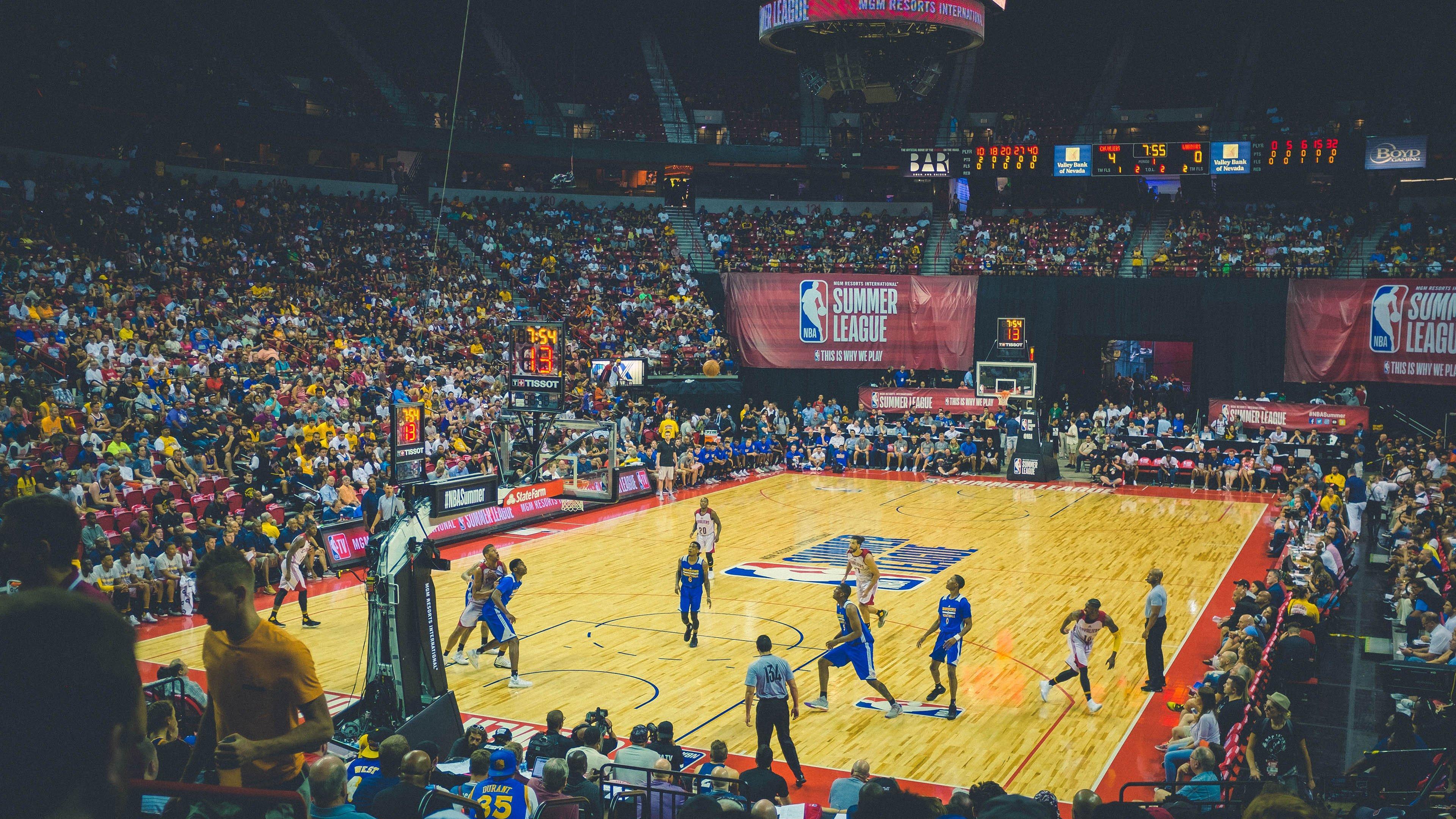 3D|湖人明日客战独行侠残阵出击 里夫斯与蒂耶罗继续高挂免战牌